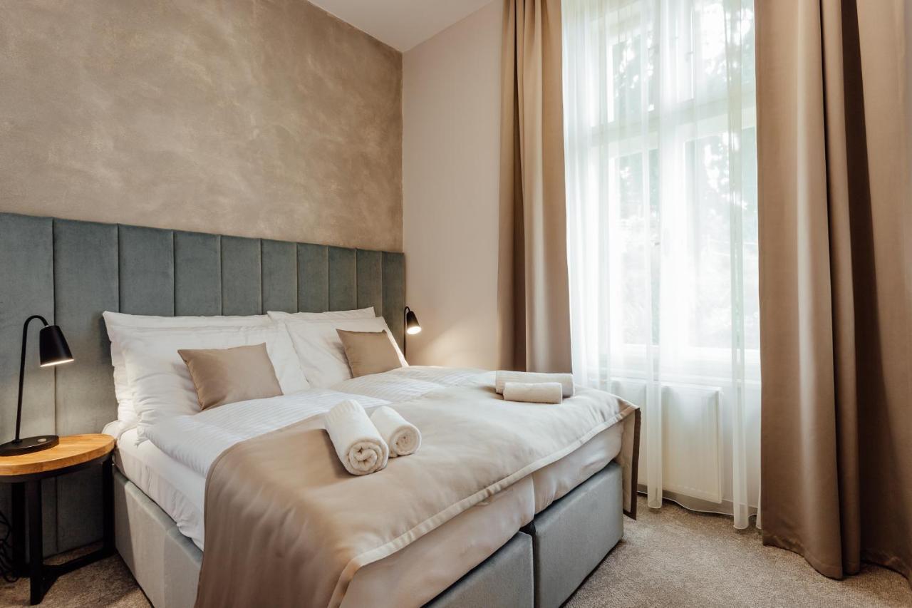 Boutique Hotel Siglisberg Stiavnicke Bane Exteriör bild