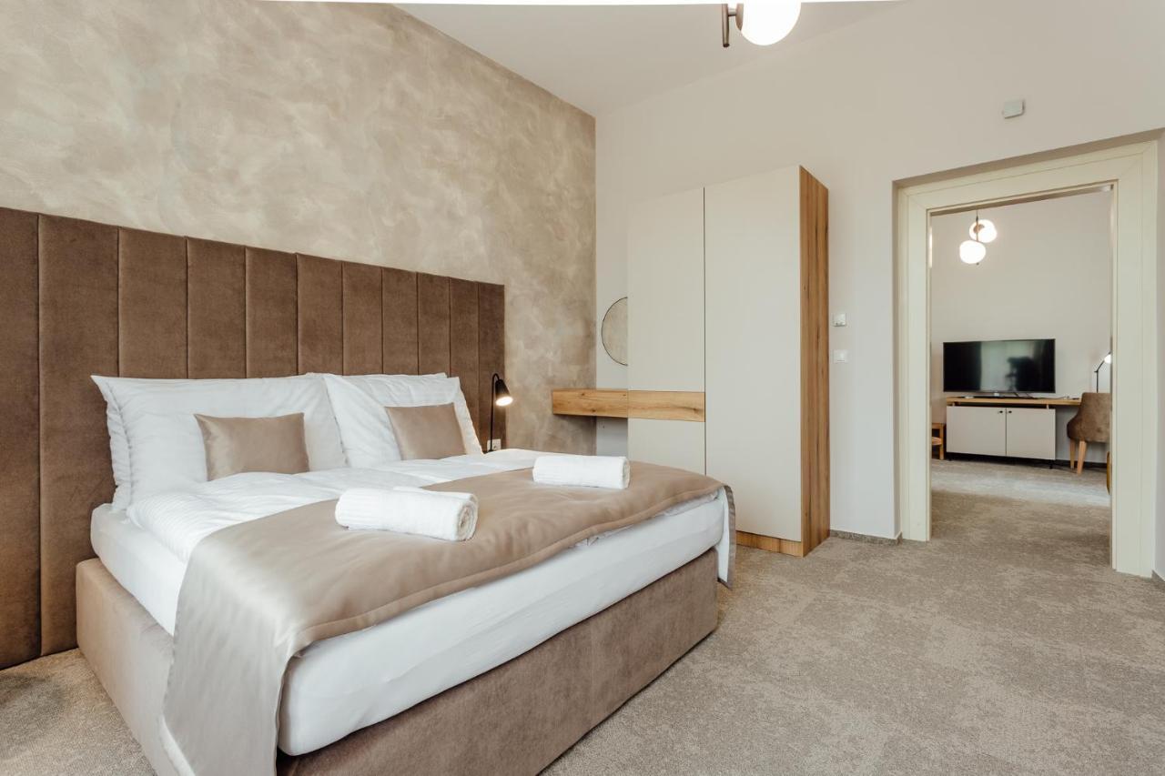 Boutique Hotel Siglisberg Stiavnicke Bane Exteriör bild